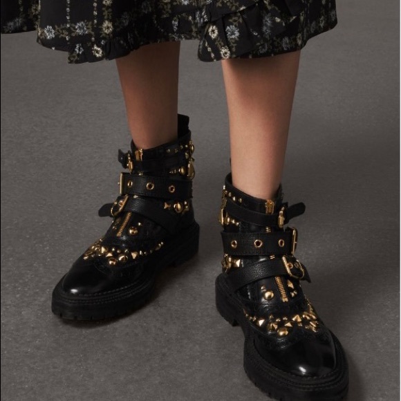 Studded leather brogue bootie NWT Burberry - Picture 5 of 5